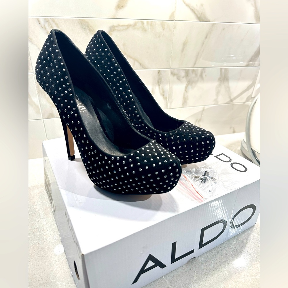 Aldo black leather studded platform pumps, shoes